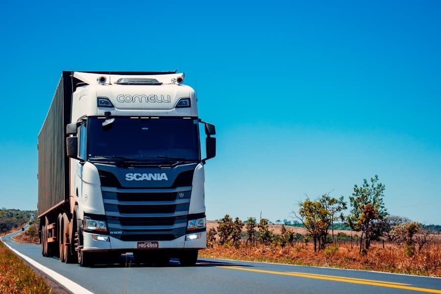 How Live GPS Tracking Cuts Fleet Fuel Costs by Up to 30%