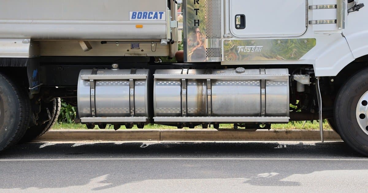 Trucking GPS and Fuel Management: Finding the Litres You Are Losing